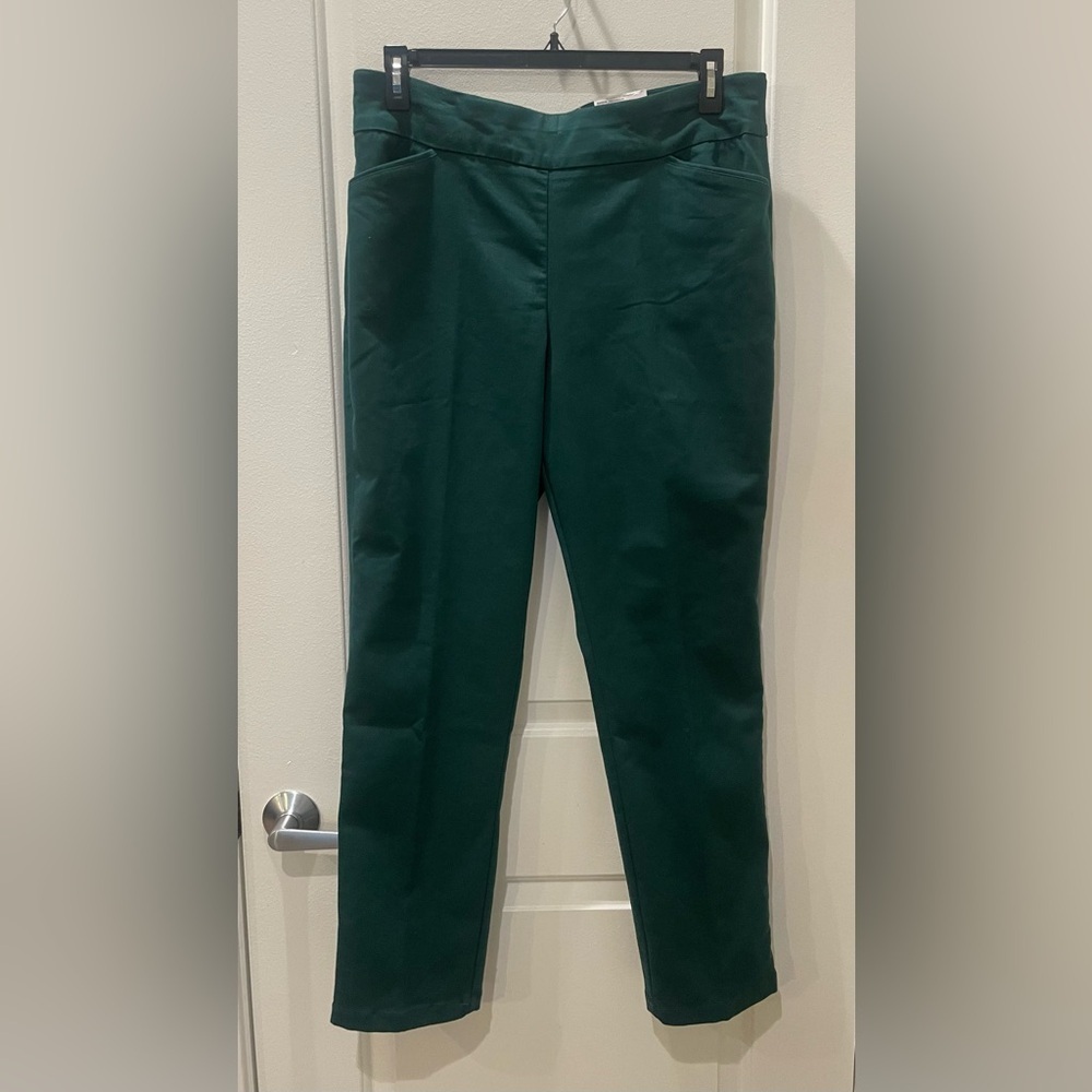 NEW…Croft & Barrow Mid Rise Pull On Straight-Leg Pants - Picture 3 of 5